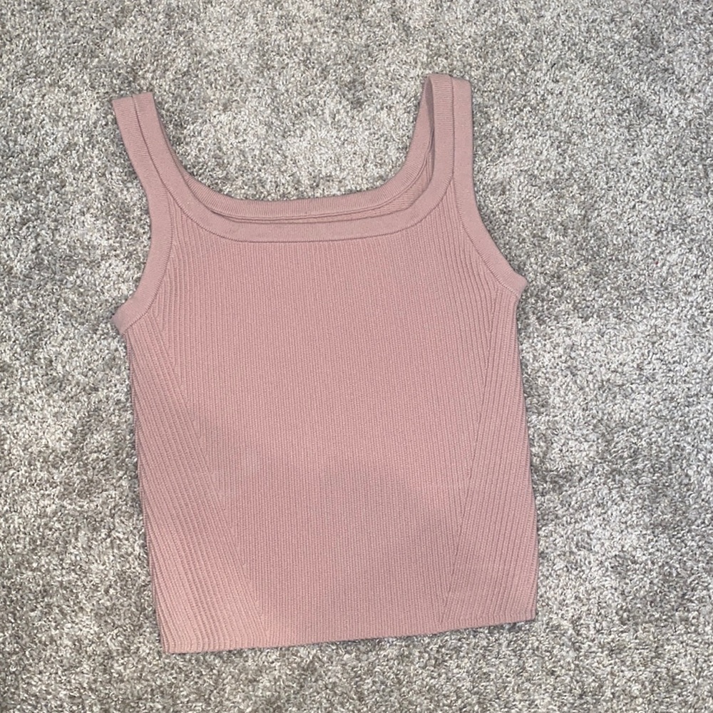 Cuts athletics tank top